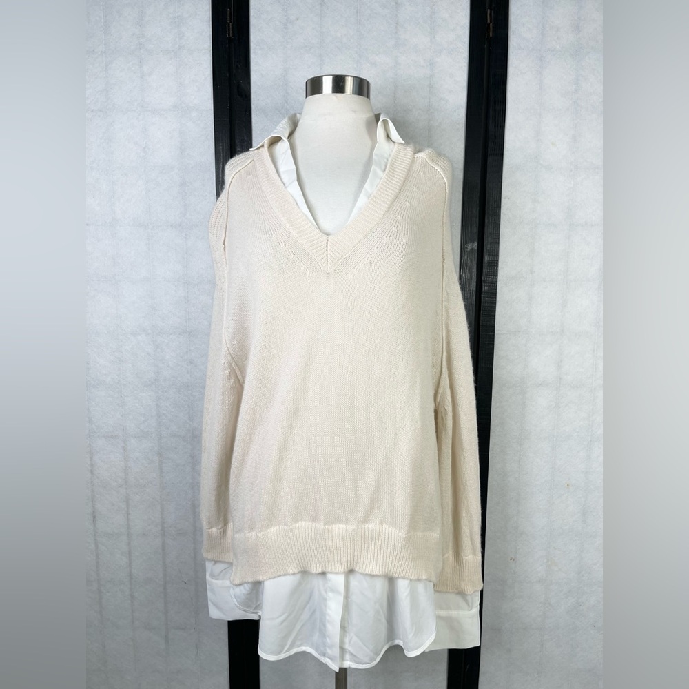 Brochu Walker Ivory V-Neck Knit Pullover
